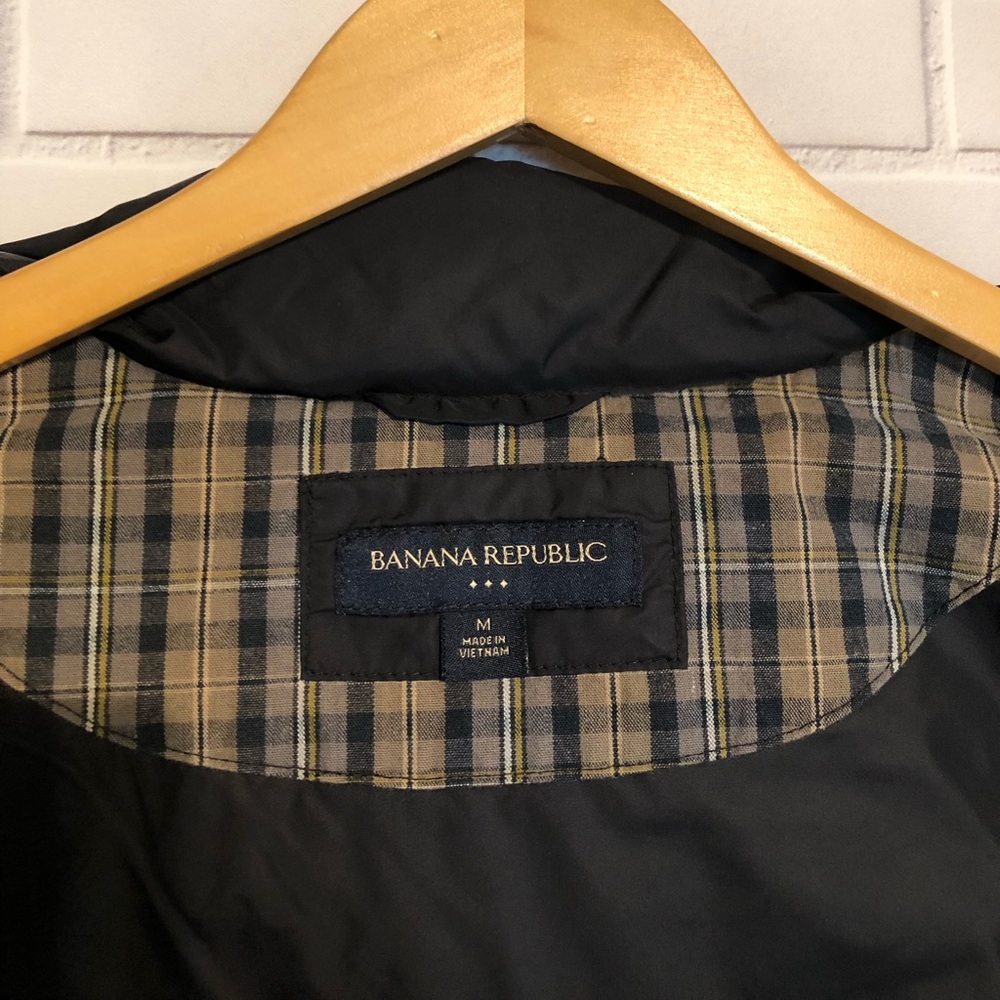 Banana Republic Men's Quilted Black Down Puffer Zip Front/Button Vest Jacket M - Picture 13 of 14